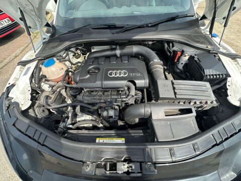 Audi TT 2.0 TFSI Sport Coupe 3dr Petrol S Tronic Euro 5 (s/s) (211 ps) DSG Auto 12