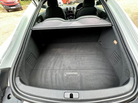 Audi TT 2.0 TFSI Sport S Tronic Euro 5 (s/s) 3dr 37