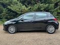 Peugeot 208 1.2 PureTech Signature Hatchback 5dr Petrol Manual Euro 6 (s/s) (82 ps) 6