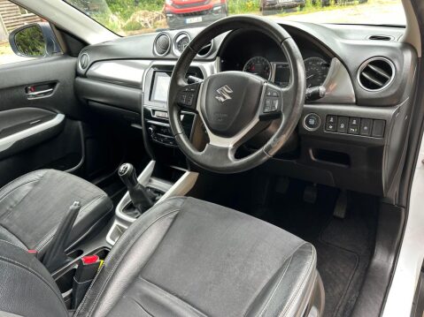 Suzuki Vitara 1.6 SZ5 SUV 5dr Petrol Manual Euro 6 (s/s) (120 ps) Full Main Dealer Histor 27