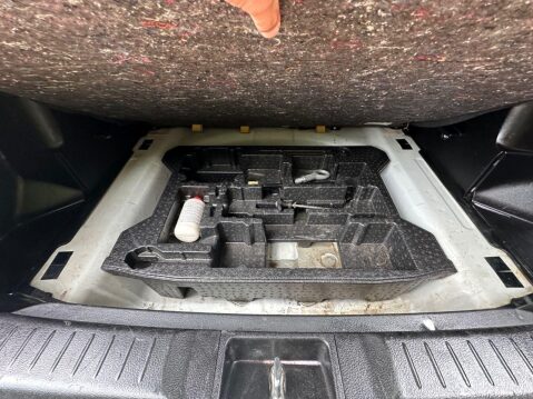 Suzuki Vitara 1.6 SZ5 SUV 5dr Petrol Manual Euro 6 (s/s) (120 ps) Full Main Dealer Histor 41