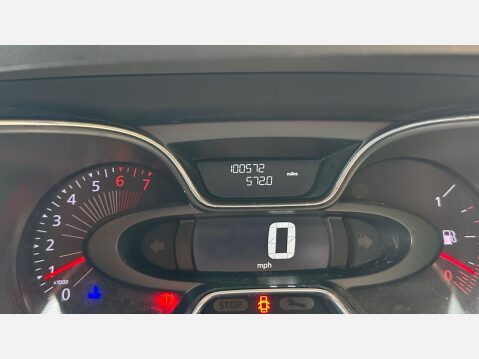 Renault Captur 0.9 TCe ENERGY Dynamique S Nav SUV 5dr Petrol Manual Euro 6 (s/s) (90 ps) 32