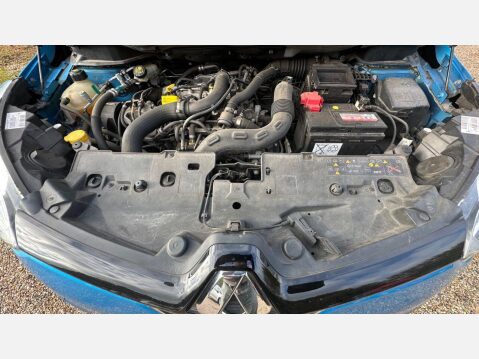 Renault Captur 0.9 TCe ENERGY Dynamique S Nav SUV 5dr Petrol Manual Euro 6 (s/s) (90 ps) 39