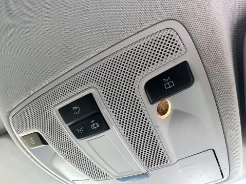 Mercedes-Benz A Class 1.5 A180d SE (Executive) Hatchback 5dr Diesel Manual Euro 6 (s/s) (109 ps) 35