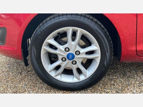 Ford Fiesta 1.25 Zetec Hatchback 5dr Petrol Manual Euro 6 (82 ps) 16