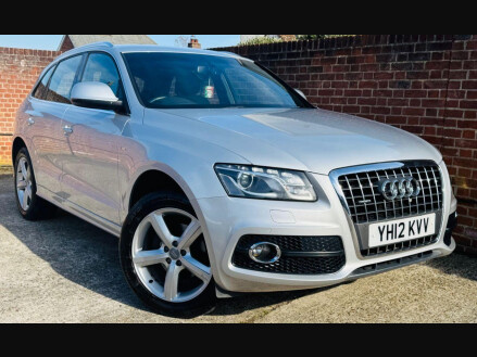 Audi Q5 2.0 TFSI S line SUV 5dr Petrol Tiptronic quattro Euro 5 (211 ps)
