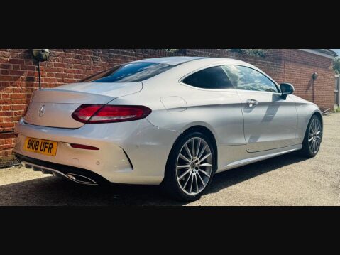 Mercedes-Benz C Class 2.1 C220d AMG Line (Premium) Coupe 2dr Diesel G-Tronic+ Euro 6 (s/s) (170 p 4