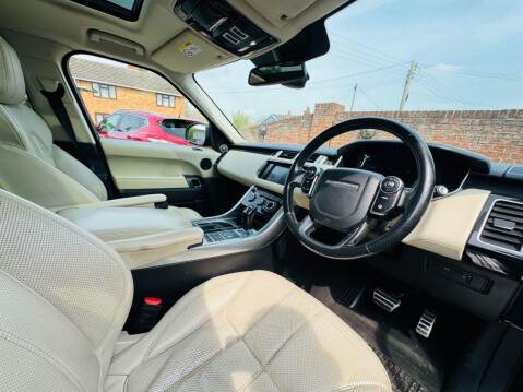 Land Rover Range Rover Sport 3.0 SD V6 HSE Dynamic SUV 5dr Diesel Auto 4WD Euro 5 (s/s) (306 ps) 13