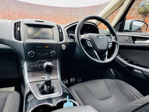 Ford S-Max 2.0 TDCi Titanium Sport MPV 5dr Diesel Manual Euro 6 (s/s) (180 ps) 23
