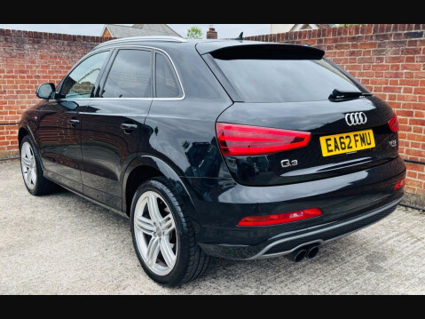 Audi Q3 2.0 TFSI S line SUV 5dr Petrol S Tronic quattro Euro 5 (s/s) (211 ps) 8
