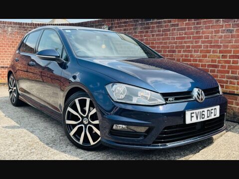 Volkswagen Golf 2.0 TDI BlueMotion Tech R-Line Edition Hatchback 5dr Diesel DSG Euro 6 (s/s 1