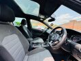 Volkswagen Golf 2.0 TDI BlueMotion Tech R-Line Edition Hatchback 5dr Diesel DSG Euro 6 (s/s 10