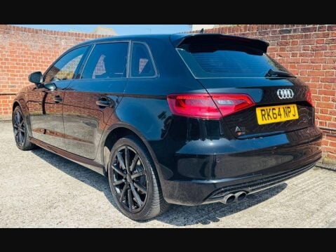 Audi A3 2.0 TDI S line Sportback 5dr Diesel S Tronic quattro Euro 6 (s/s) (184 ps) 7