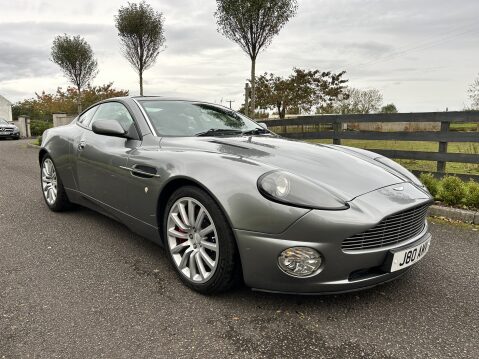 Aston Martin Vanquish V12 2