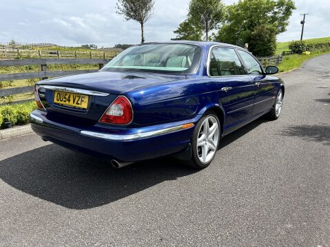 Jaguar XJ V8 SUPER LWB 6