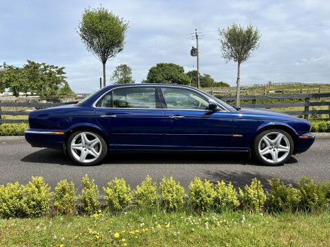Jaguar XJ V8 SUPER LWB 1