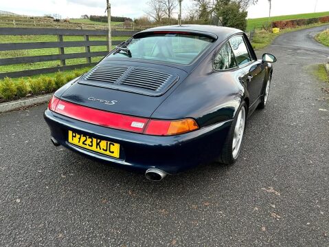 Porsche 911 CARRERA S 9