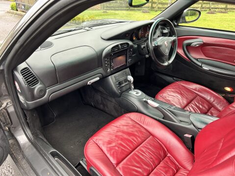 Porsche 911 TURBO TIPTRONIC S COUPE 16