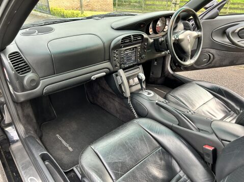 Porsche 911 CARRERA 4 TIPTRONIC S 9