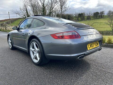 Porsche 911 CARRERA 2 TIPTRONIC S 12