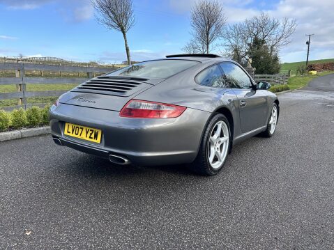 Porsche 911 CARRERA 2 TIPTRONIC S 17