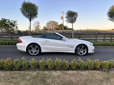 Mercedes-Benz SL Series SL350 1