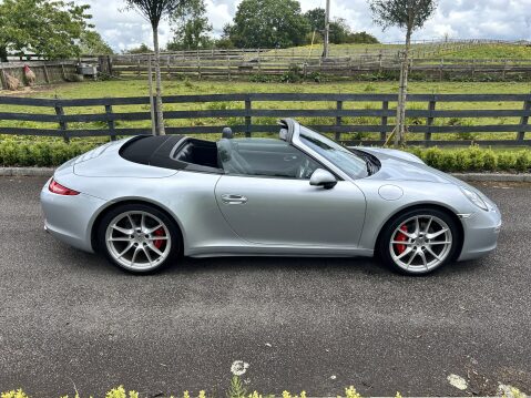 Porsche 911 CARRERA 4S PDK 4