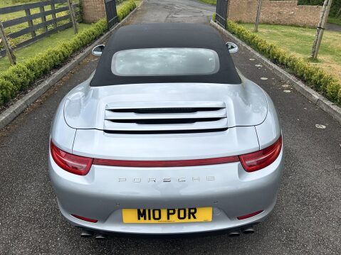 Porsche 911 CARRERA 4S PDK 21