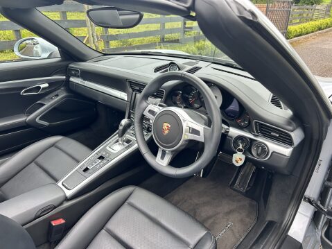 Porsche 911 CARRERA 4S PDK 28