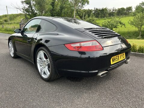 Porsche 911 CARRERA 4 TIPTRONIC S 9