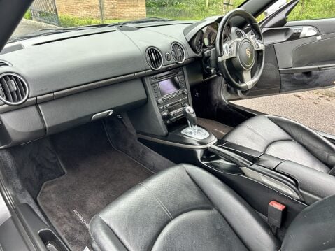 Porsche Cayman 24V PDK 16