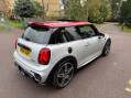 Mini Hatch 2.0 John Cooper Works Auto Euro 6 (s/s) 3dr 29
