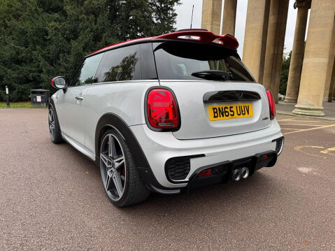 Mini Hatch 2.0 John Cooper Works Auto Euro 6 (s/s) 3dr 17