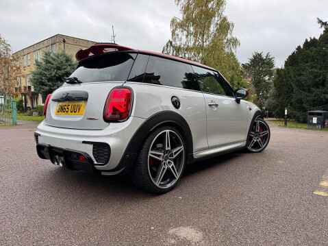 Mini Hatch 2.0 John Cooper Works Auto Euro 6 (s/s) 3dr 25
