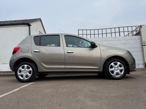 Dacia Sandero 1.2 Ambiance Euro 5 5dr 24
