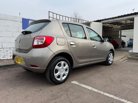 Dacia Sandero 1.2 Ambiance Euro 5 5dr 28