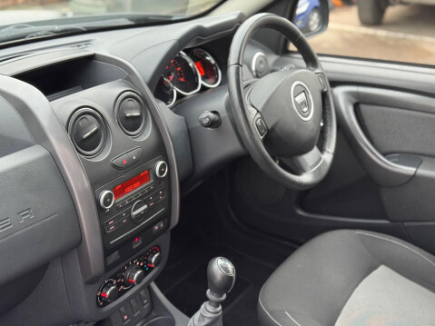 Dacia Duster 1.5 dCi Laureate Euro 6 (s/s) 5dr 33