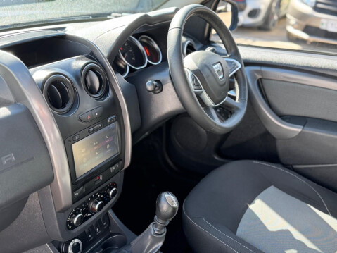 Dacia Duster 1.5 dCi Prestige 4WD Euro 6 (s/s) 5dr 30