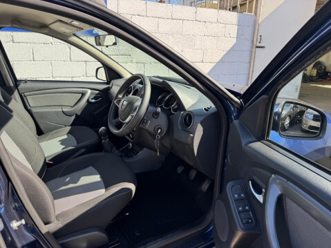 Dacia Duster 1.5 dCi Prestige 4WD Euro 6 (s/s) 5dr 38