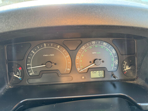 Land Rover Discovery 2.5 TD5 3dr 29