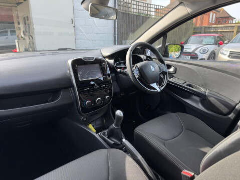 Renault Clio 1.5 dCi Dynamique Nav Euro 6 (s/s) 5dr 29