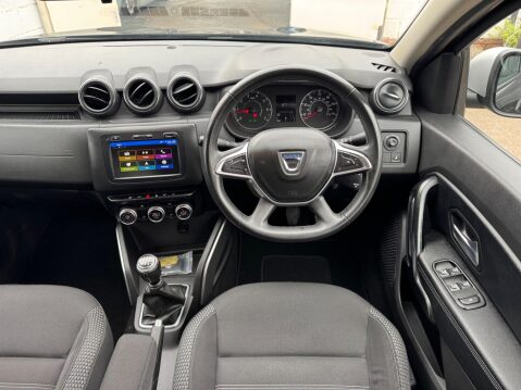 Dacia Duster 1.6 SCe Prestige Euro 6 (s/s) 5dr 35