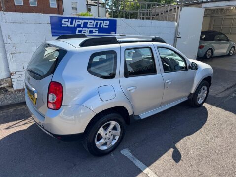 Dacia Duster 1.5 dCi Laureate 4WD Euro 5 5dr 27