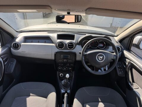Dacia Duster 1.5 dCi Laureate 4WD Euro 5 5dr 35
