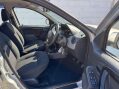 Dacia Duster 1.5 dCi Laureate 4WD Euro 5 5dr 38