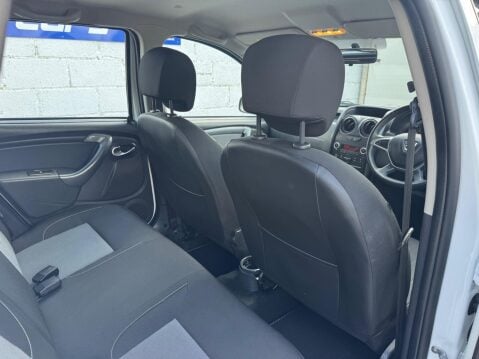 Dacia Duster 1.5 dCi Laureate EDC Euro 6 (s/s) 5dr 49