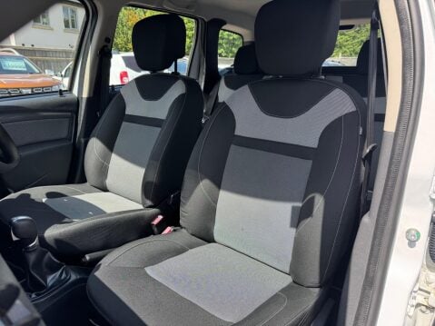 Dacia Duster 1.5 dCi Laureate EDC Euro 6 (s/s) 5dr 58