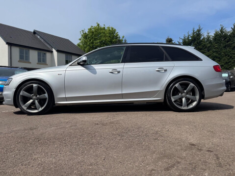 Audi A4 3.0 TDI V6 Black Edition S Tronic quattro Euro 5 (s/s) 5dr 22
