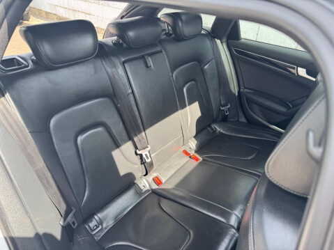Audi A4 3.0 TDI V6 Black Edition S Tronic quattro Euro 5 (s/s) 5dr 42