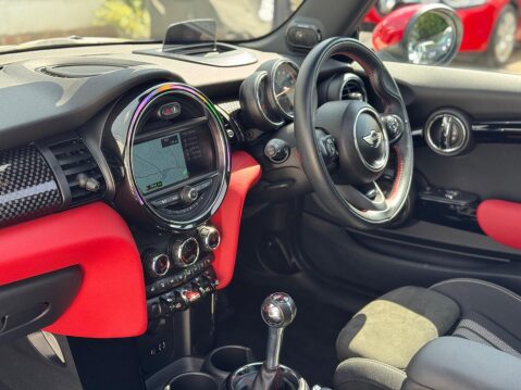 Mini Hatch 2.0 John Cooper Works Euro 6 (s/s) 3dr 34